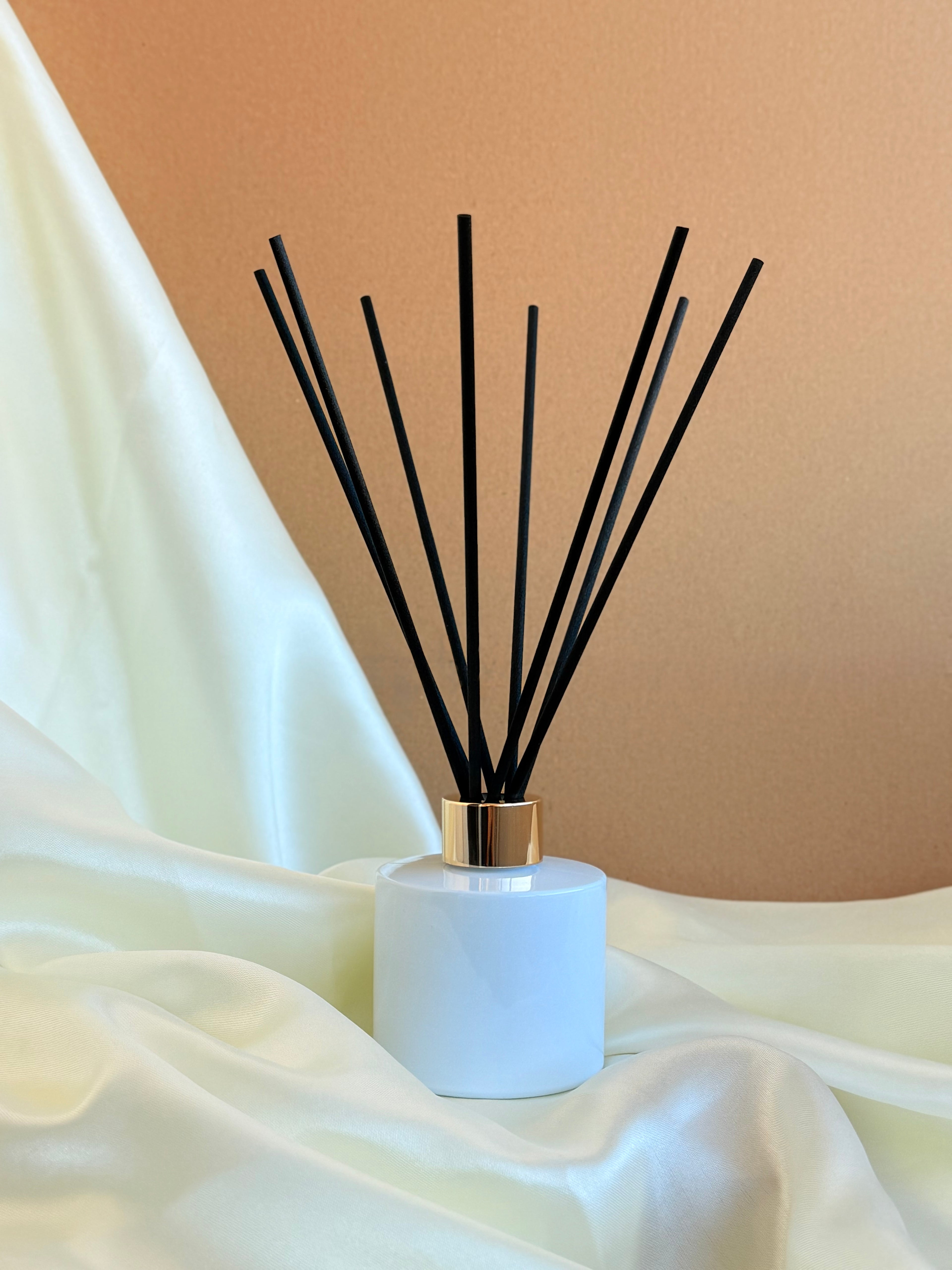 Mikado Diffuser 100 ml - White Aromatic Air Freshener