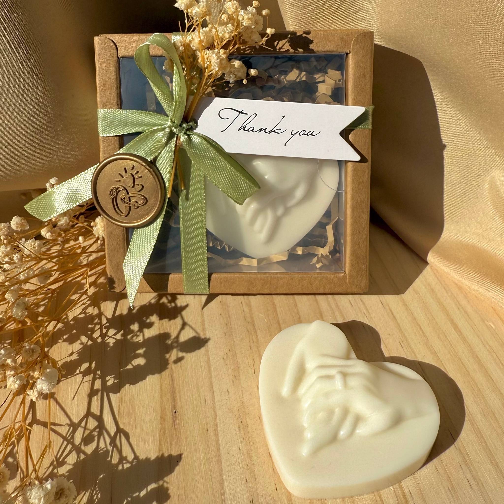 Wax melt de Mãos entrelaçadas - lembrança perfeita para eternizar o seu casamento