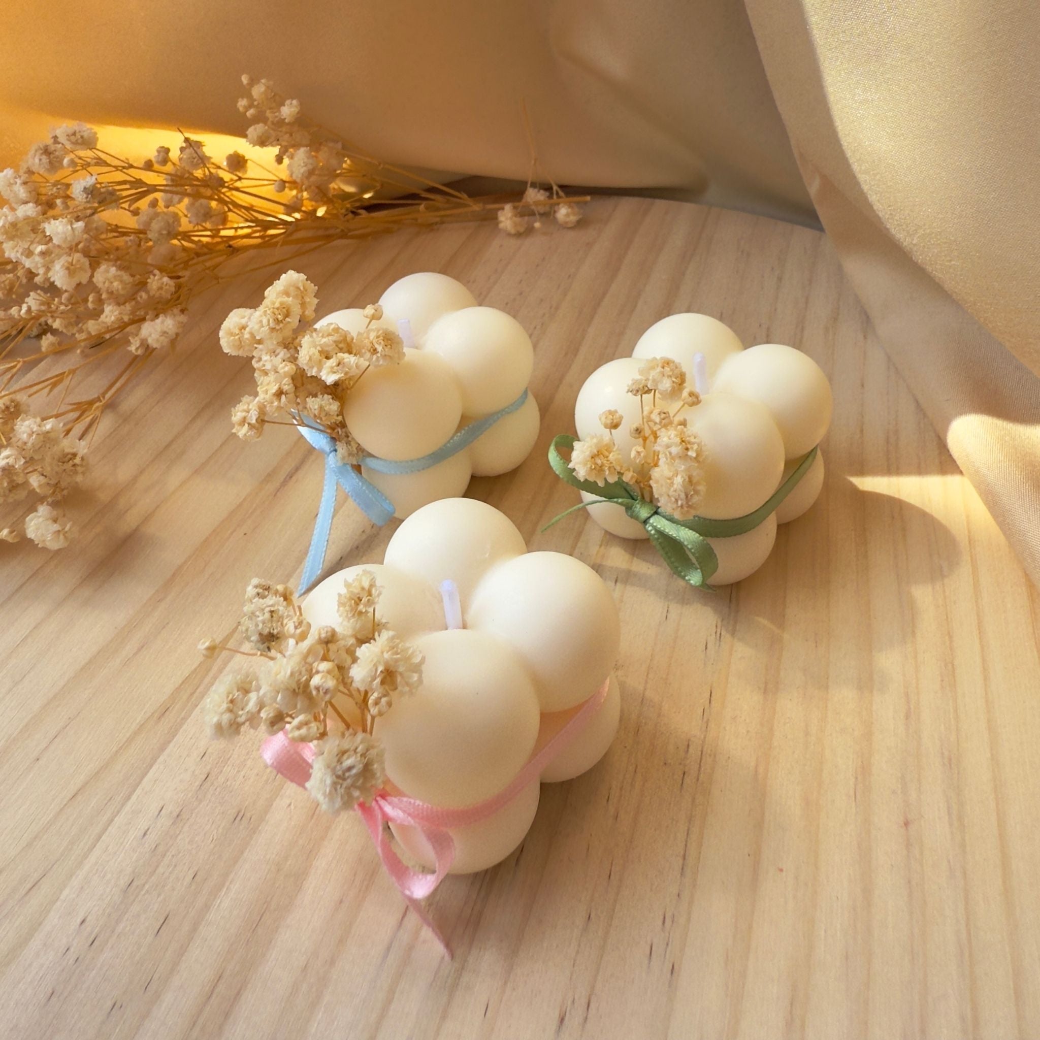 Vela Bubble com opção de caixa e fragrância - ideal para uma pequena lembrança de momentos especiais