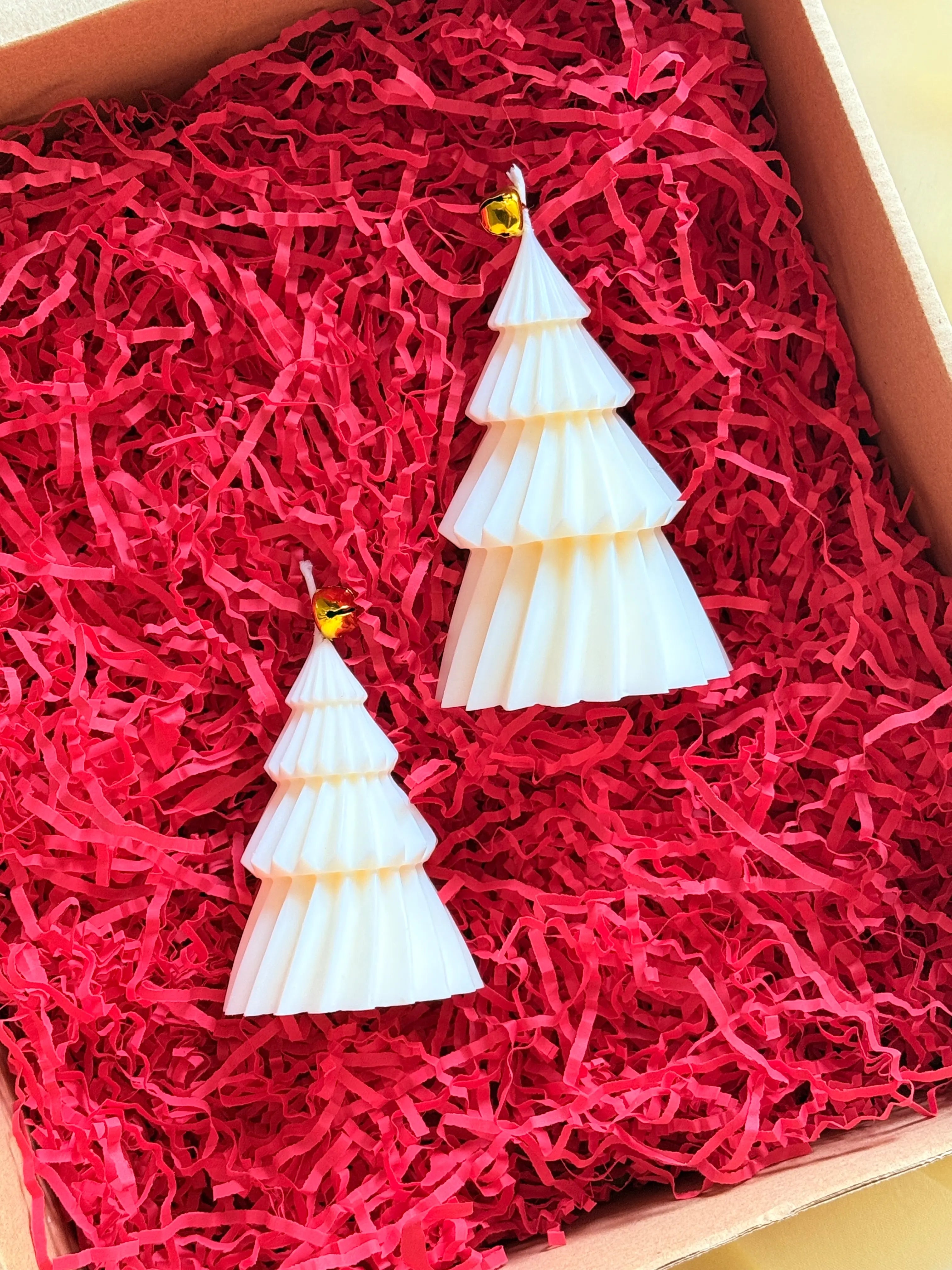 Conjunto de 2 Árvores de Natal — Velas Decorativas Artesanais em Cera de Soja